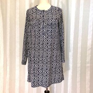 Gap XS black/white abstract pattern A-line dress